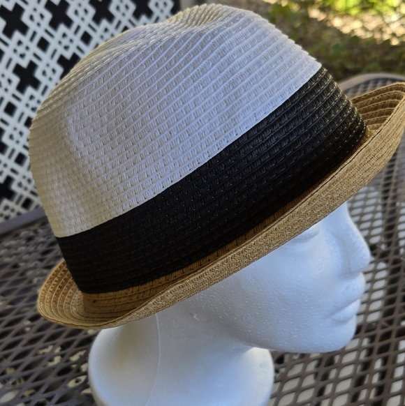 Paper Summer Hat - Picture 1 of 6